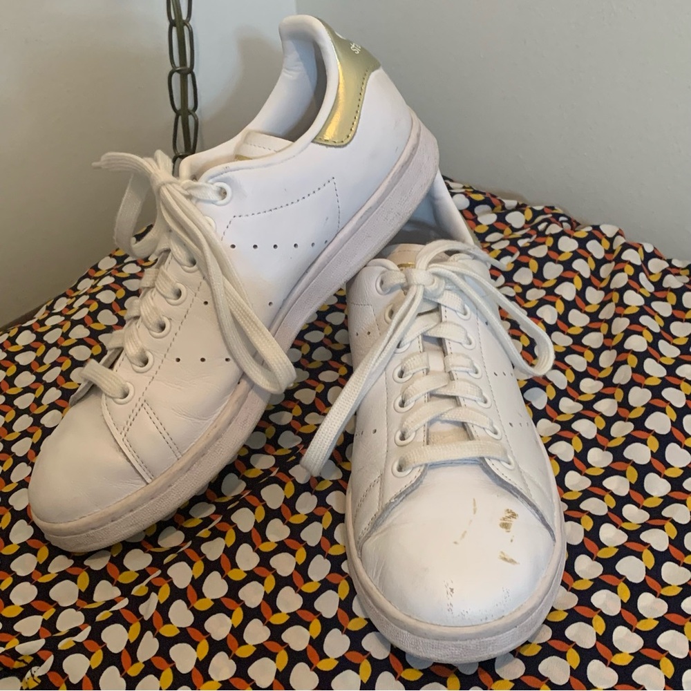 Adidas Classic Stan Smith Women’s Sneakers - Picture 2 of 12